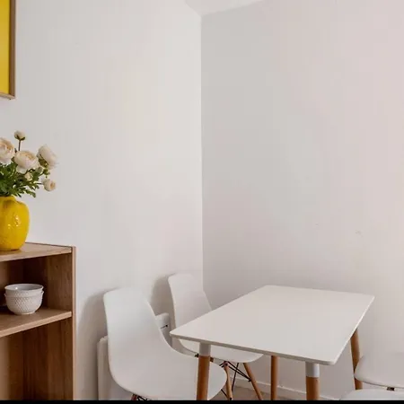 Bonaparte & Terrace Apartment